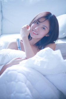 只穿围裙厨房H